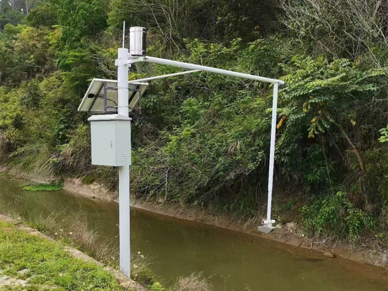 智慧水文,绿色守护:太阳能水利水文监控系统